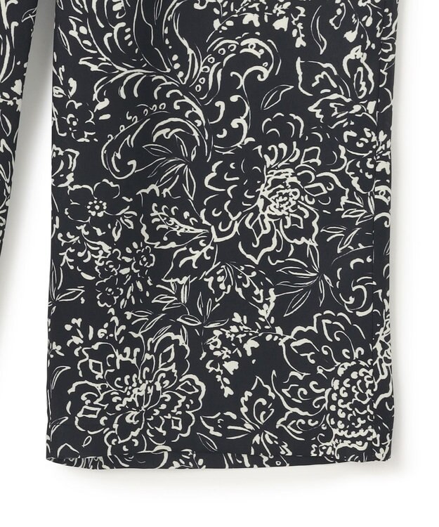 23区 【洗える】アンティークフラワープリント ワイド パンツ ブラックベース