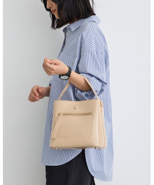 MioFIRANO スクエアエナメルハンドバッグ 2WAY　FIRANO フィラノ BEIGE