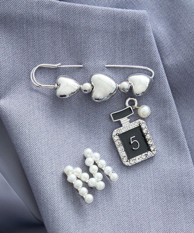 earth music&ecology ハングアウトブローチセット Silver