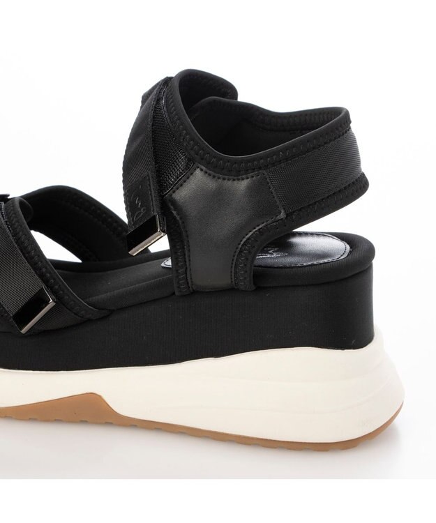 ing <ing>厚底スポーツサンダル ブラック