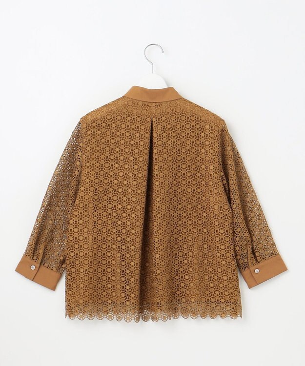 自由区 【ドラマ「明日はもっと いい日になる」着用】【洗える】ジオメトリックフラワーレースクロップド丈シャツ ブラウス モカ