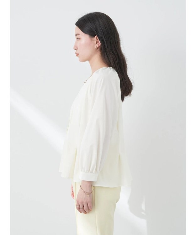 earth music&ecology ペプラムブラウス Ivory