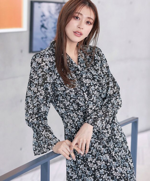 Tiaclasse 【洗える】プリントボウタイ柄ワンピース ブラック