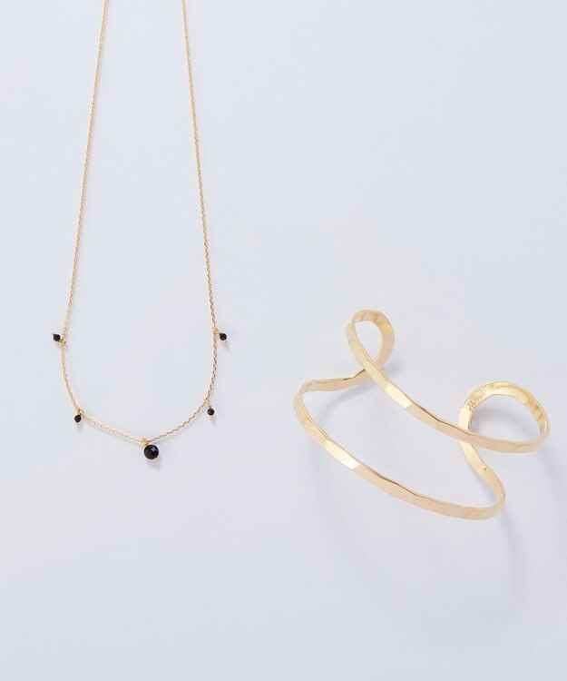 Phoebe <オンワード限定セット>カラージェムステーションワンポイントネックレス×2ラインテクスチャーワイドカフバングル ゴールド