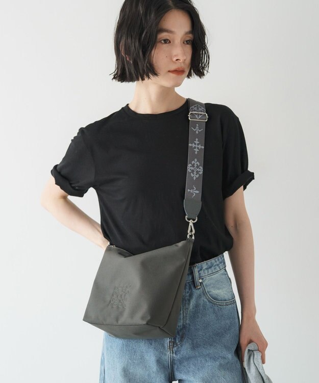 russet ＜320g/撥水性あり＞コーデュラナイロン2wayシンプルショルダーバッグ(CE-1536) Gray