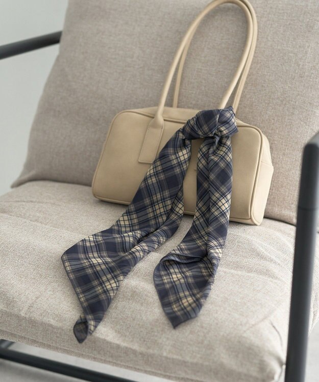 earth music&ecology チェックスカーフ Black