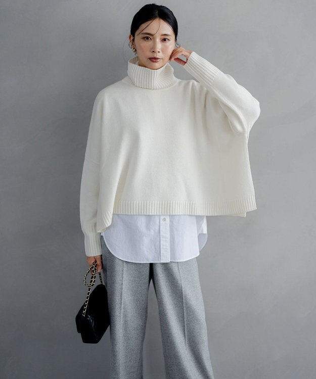 23区 【洗える】ウールカシミヤ ニットポンチョ ホワイト系