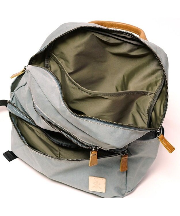 Regalo Felice 【ポケット充実 / A4サイズ対応 / 軽量】リュック / REGALO GY(グレー)