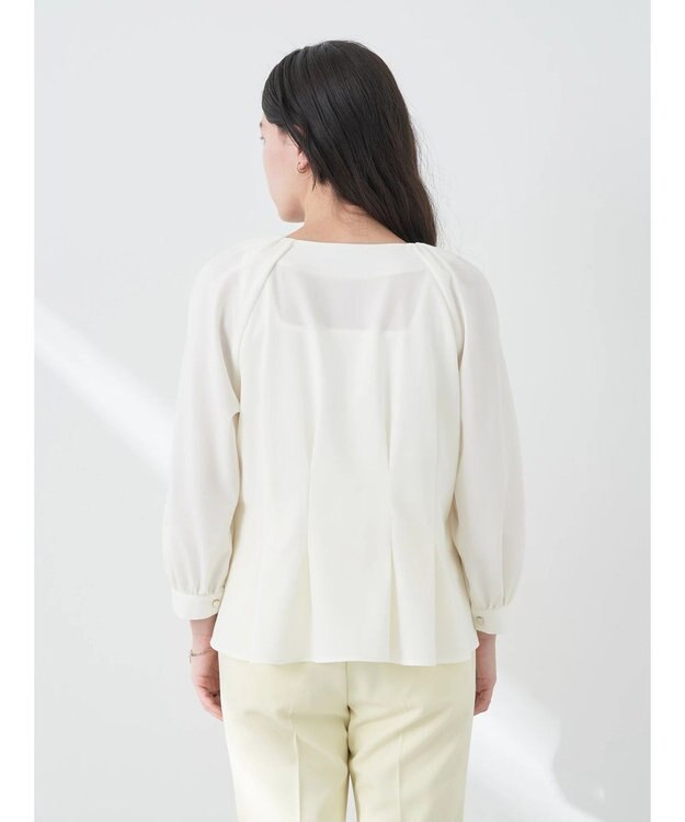 earth music&ecology ペプラムブラウス Ivory