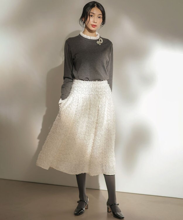 組曲 【WEB限定】レースフリルスタンド ニット グレー系