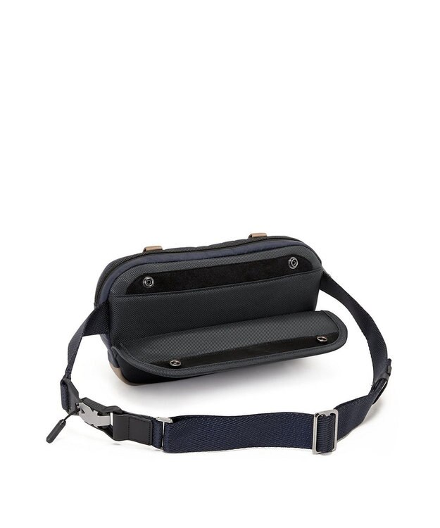 TUMI メンズ  ALPHA BRAVO 「ペイトン」バイク・スリング MIDNIGHT NAVY/KHAKI