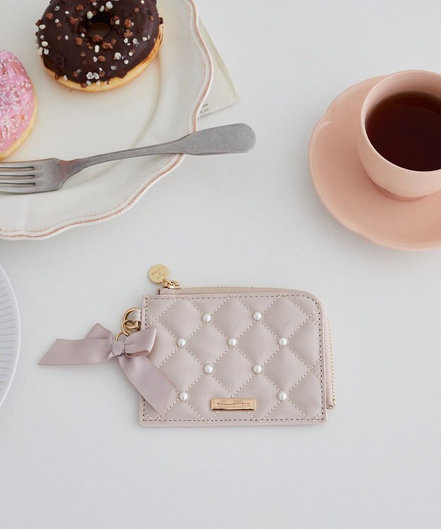 Maison de FLEUR エナメルパールフラグメントケース Pink