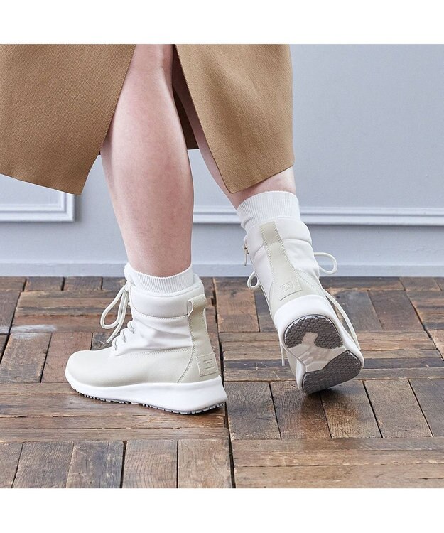 ing <ing>【レイン・スノー対応】レースアップスニーカーブーツ アイボリー