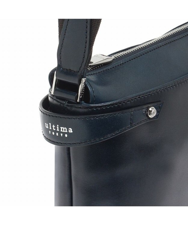 ACE BAGS & LUGGAGE ultima TOKYO バート ショルダーバッグ メンズ レザー 革 タテ型 70111 ウルティマトーキョー ネイビー