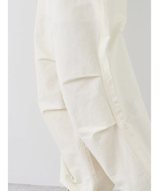 earth music&ecology バルーンシルエットパンツ（Ｉｖｏｒｙ） Ivory