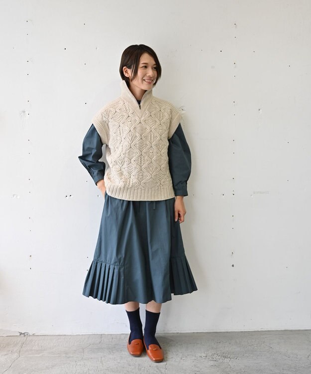 muuc 〈オーガニックコットン〉〈コットンブロード生地〉〈カラーにより異なる生地〉〈通年着られる〉コットン裾プリ ーツ 前開き ワンピース ブルーグリーン