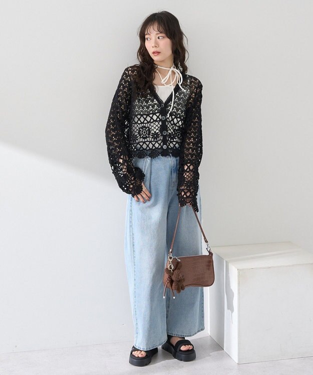 earth music&ecology クロシェ風Ｖネックカーディガン Black