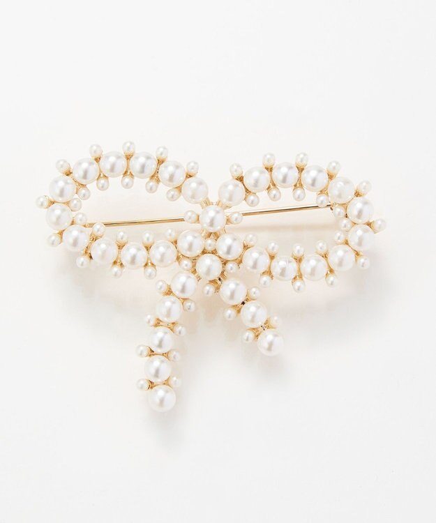 Phoebe グレインパールリボンブローチ ホワイト