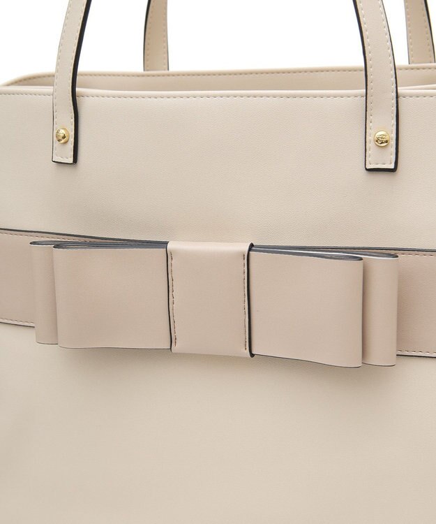 Maison de FLEUR フロントリボン3ルームトートバッグ Light Beige