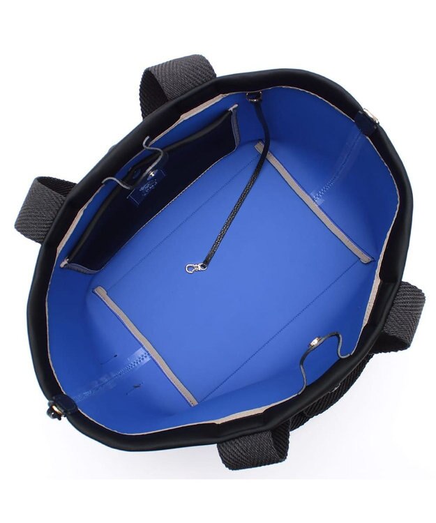 A.D.M.J. 【魔法のように軽い】マジックライト/デイリートート32cm(Dカン＋) NEGRO,A