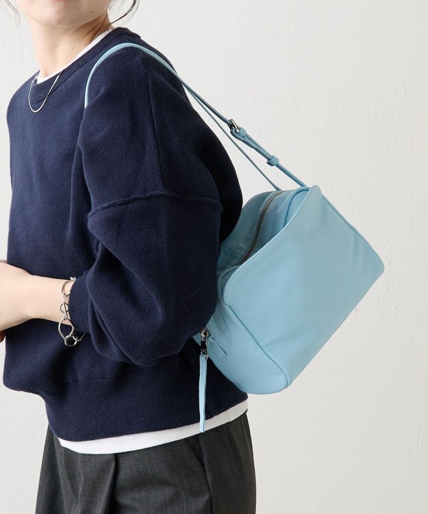 russet kuubo ボックストートバッグ(CE-1633) Sax