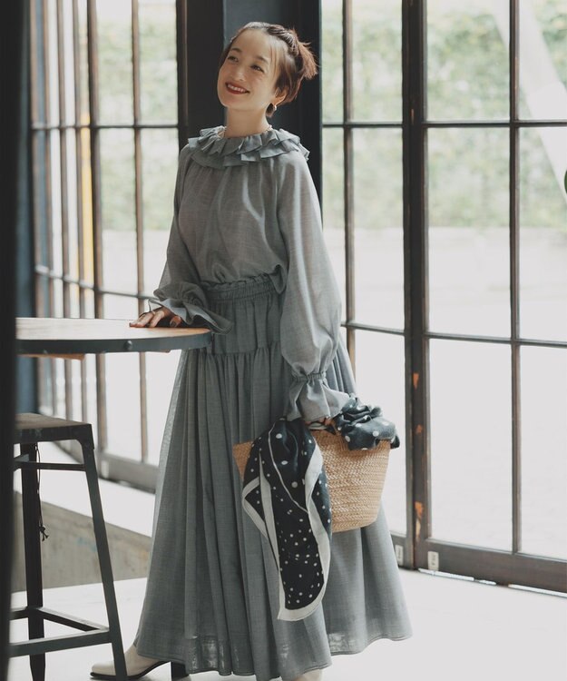 #Newans 【前後着用可能】【高山都さんコラボ】ビッグカラー２WAYブラウス グレー