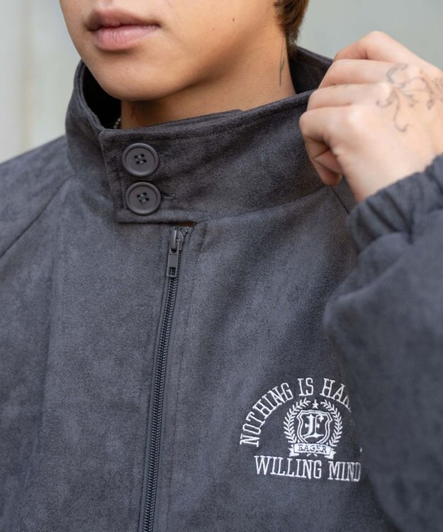 WEGO 【ユニセックス着用ITEM/MLサイズ展開】フェイクスウェードロゴスウィングトップ ブラック中濃色