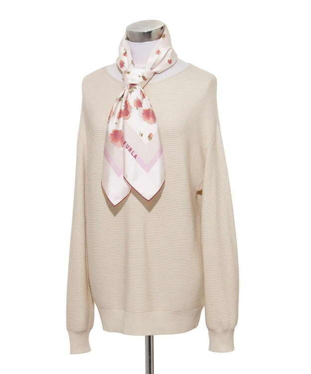 MOONBAT FURLA(フルラ)シルクツイル 水彩フラワー スカーフ 88cm×88cm ペールピンク