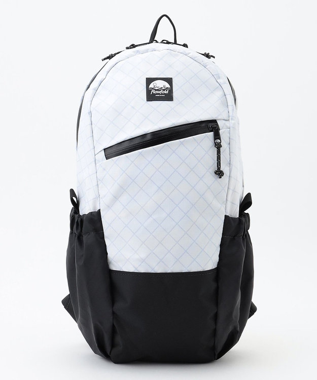 JOSEPH ABBOUD MOUNTAIN 【リサイクル素材・ハンドメイド生産】flowfold   OPTIMIST BACKPACK 18L バックパック ホワイト系