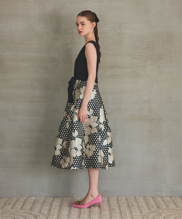 GRACE CONTINENTAL ドットボタニカルジャガードドレス ブラック