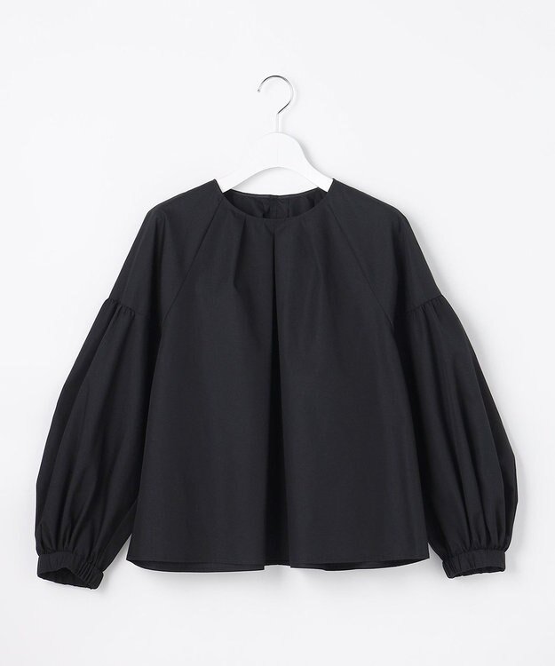自由区 【SHIHOさん着用】ボリュームスリーブ ブラウス ブラック