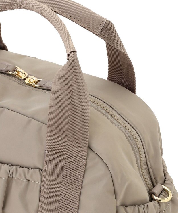 TOCCA 【WEB＆一部店舗限定】【一部カラー撥水】AMIRARE NYLON BOSTON M ボストンバッグ ベージュ系