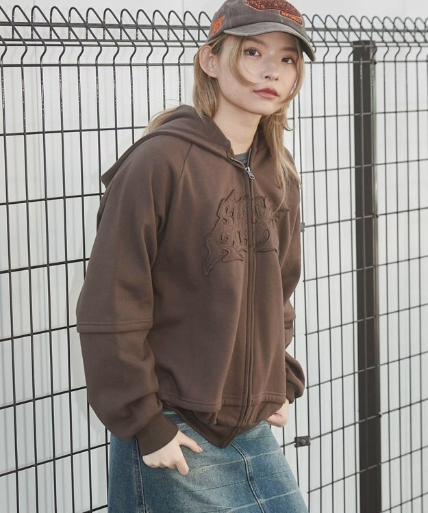 WEGO 【ユニセックス着用ITEM】ダメージアップリケレイヤードZIPパーカー ブラウン