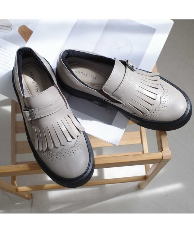 Pointer 日本製 本革フリンジ付き厚底ローファー ライトグレー