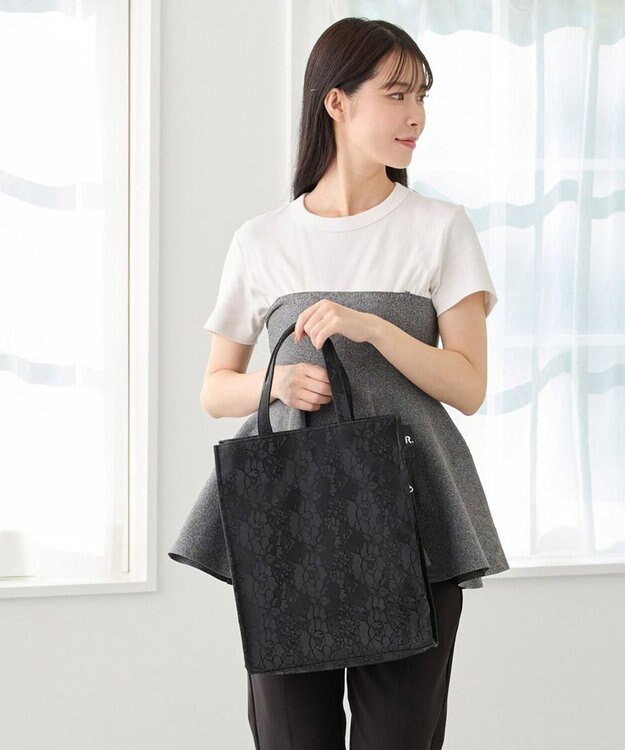 ROOTOTE 1052【ルートート】LT.アーキャトル.クラシック-C 03：フラワー ブラック