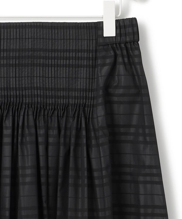 ICB 【洗える】 エステルメモリータフタ ロングスカート チャコール×ブラック系