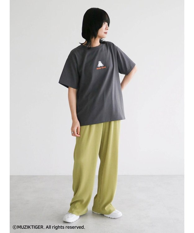 Green Parks ムジークタイガー／バックプリントＴシャツ Charcoal Gray