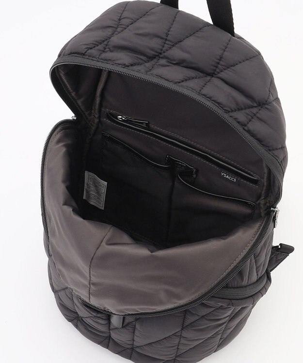 Y'SACCS バイアスキルトリュック ブラック