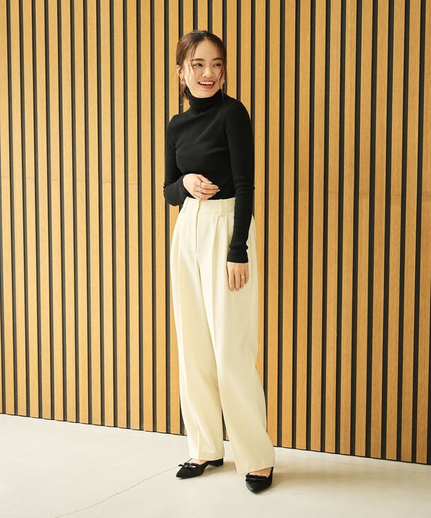 #Newans 2タックセンタープレスパンツ ホワイト