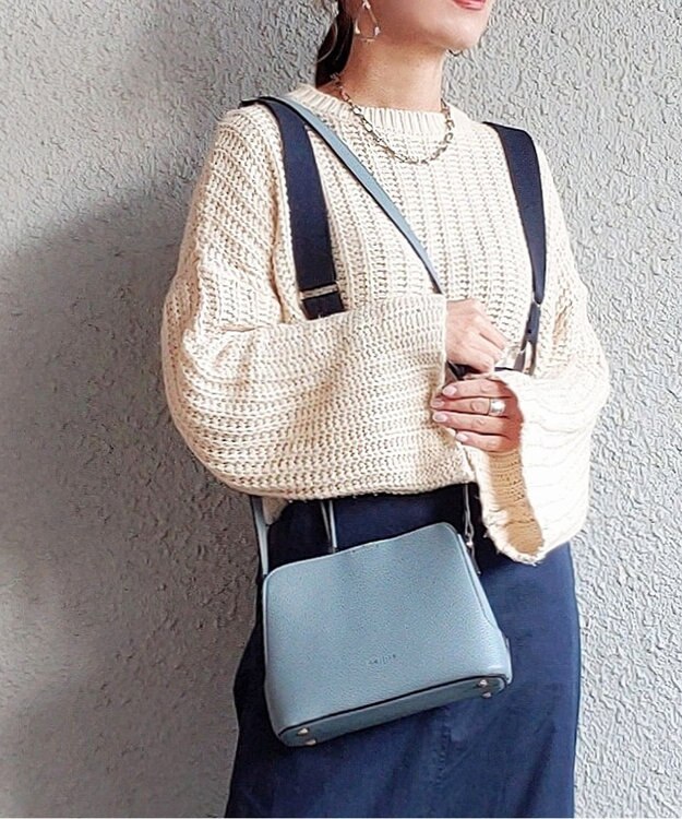 LA BAGAGERIE 【maison vert】 【多収納】アオリショルダーバッグ ライトブルー