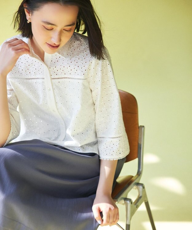 組曲 S エンブロイダリーレース襟付 ブラウス アイボリー系