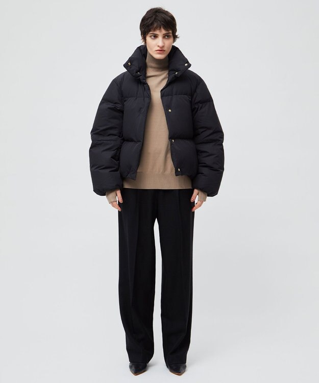 BEIGE， LACAN / ドロスト付きショートダウン Black