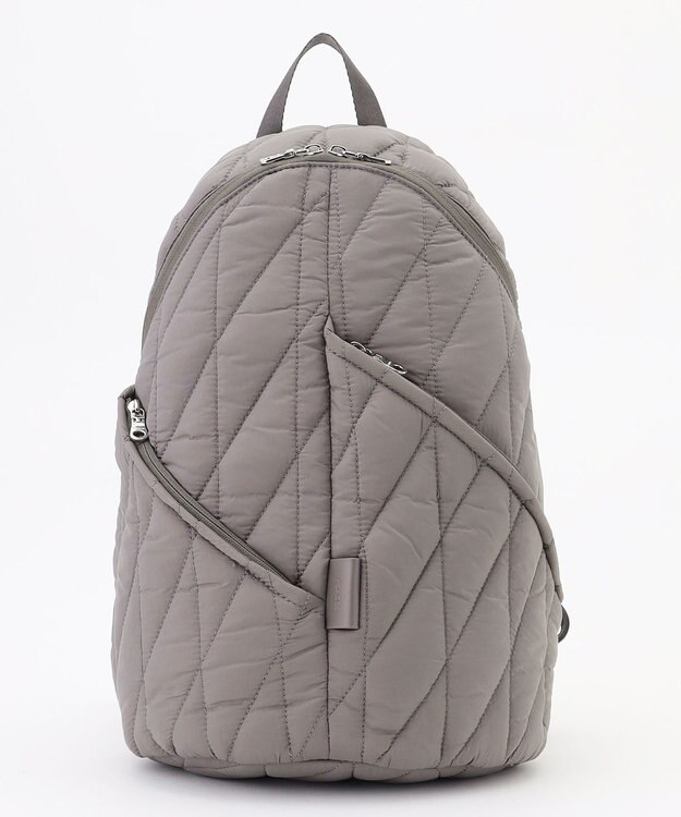 Y'SACCS バイアスキルトリュック グレージュ