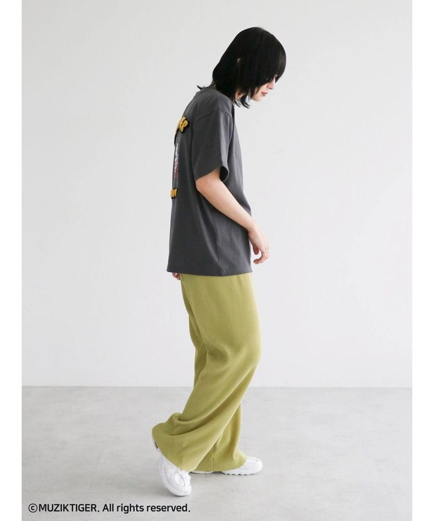 Green Parks ムジークタイガー／バックプリントＴシャツ Charcoal Gray