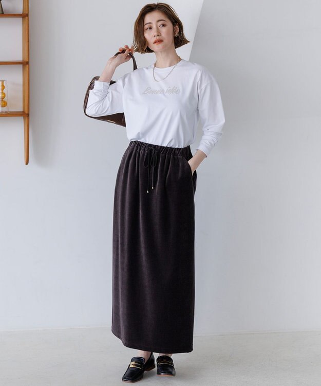 23区 【~6/28まで受注生産】カスタマイズ スパンコール刺繍 長袖 Tシャツ ホワイト×シルバー
