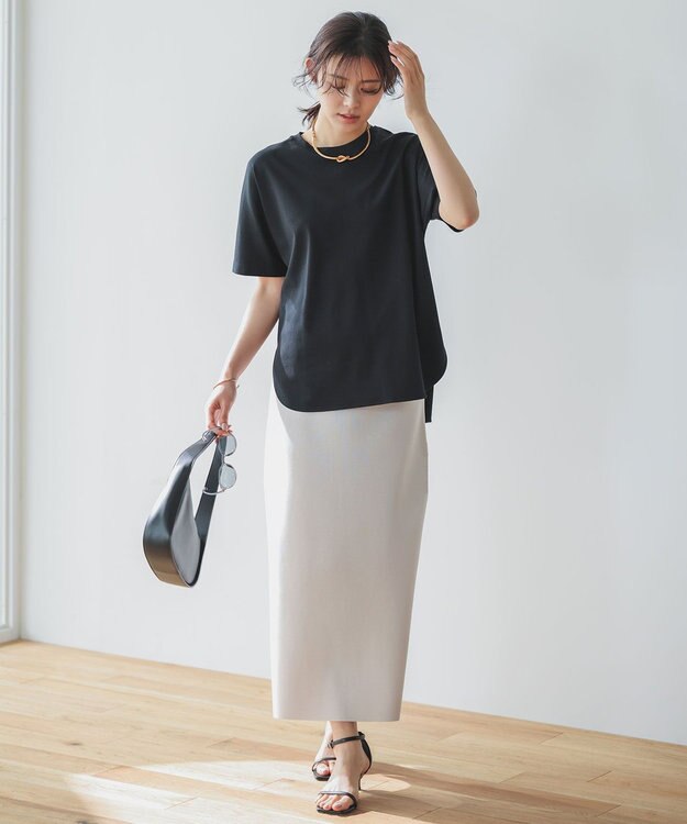 UNFILO 【WEB限定カラー】スゴ機能美ニット Iラインスカート グレージュ