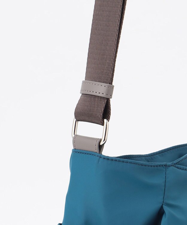 Y'SACCS 【ナイロンタフタ】トラベルショルダー mini ブルー