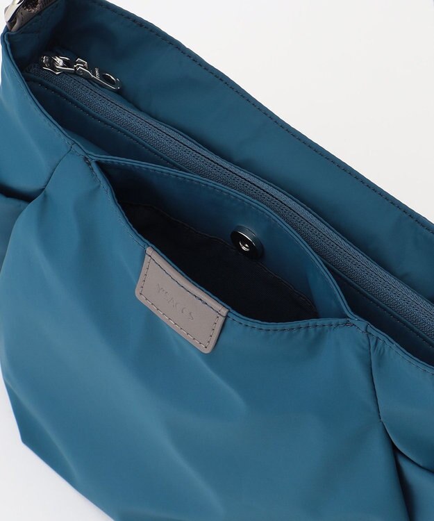 Y'SACCS 【ナイロンタフタ】トラベルショルダー mini ブルー