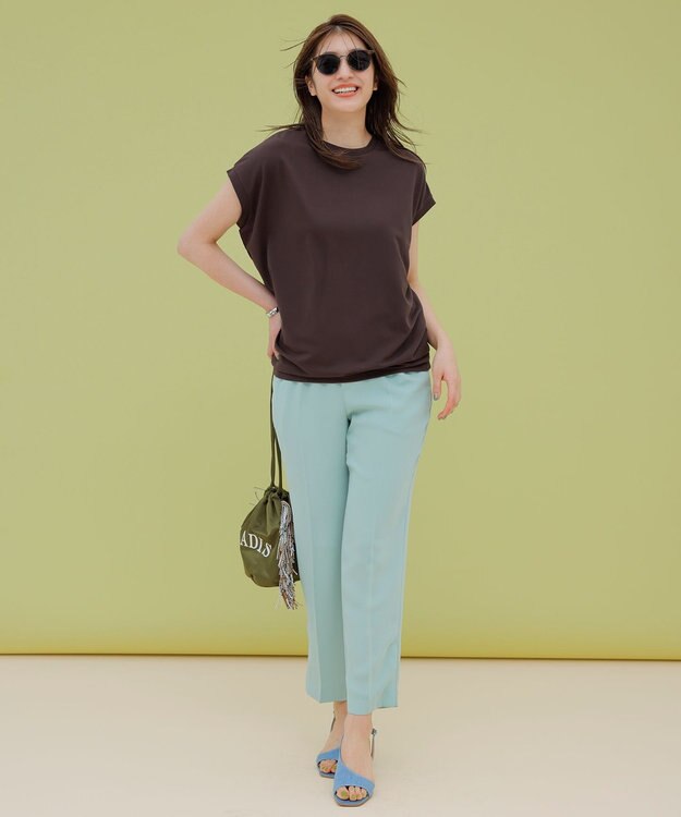 UNFILO 【Oggi 6月号掲載】BEAUTY FORM フレンチスリーブTシャツ ブラウン