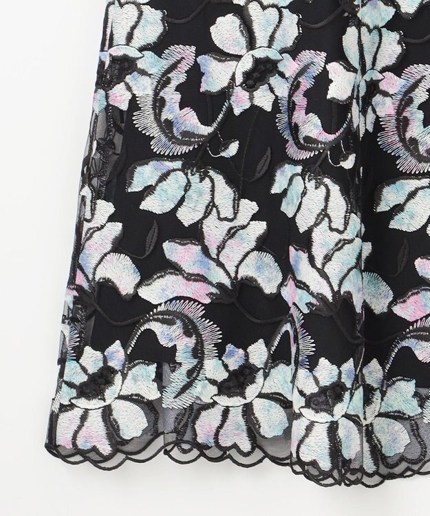 GRACE CONTINENTAL フラワー刺繍プリントスカート ブラック